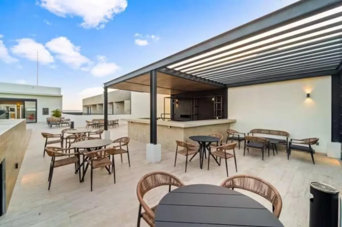 Musa Del Carmen A Luxury Apt In Heart Of פלאייה דל כרמן דירה