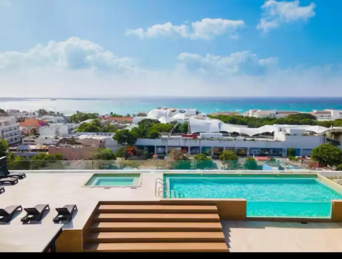 Musa Del Carmen A Luxury Apt In Heart Of פלאייה דל כרמן דירה